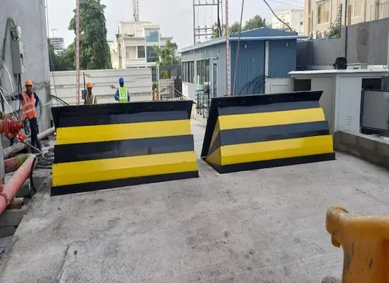 K4 Crash Rated Road Blocker